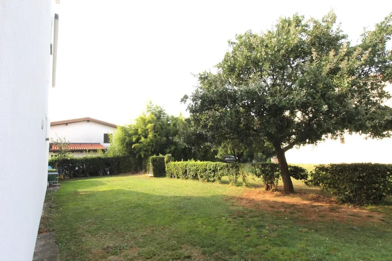 Apartments Noel Zambratija  0*, Zambratija (Istria)