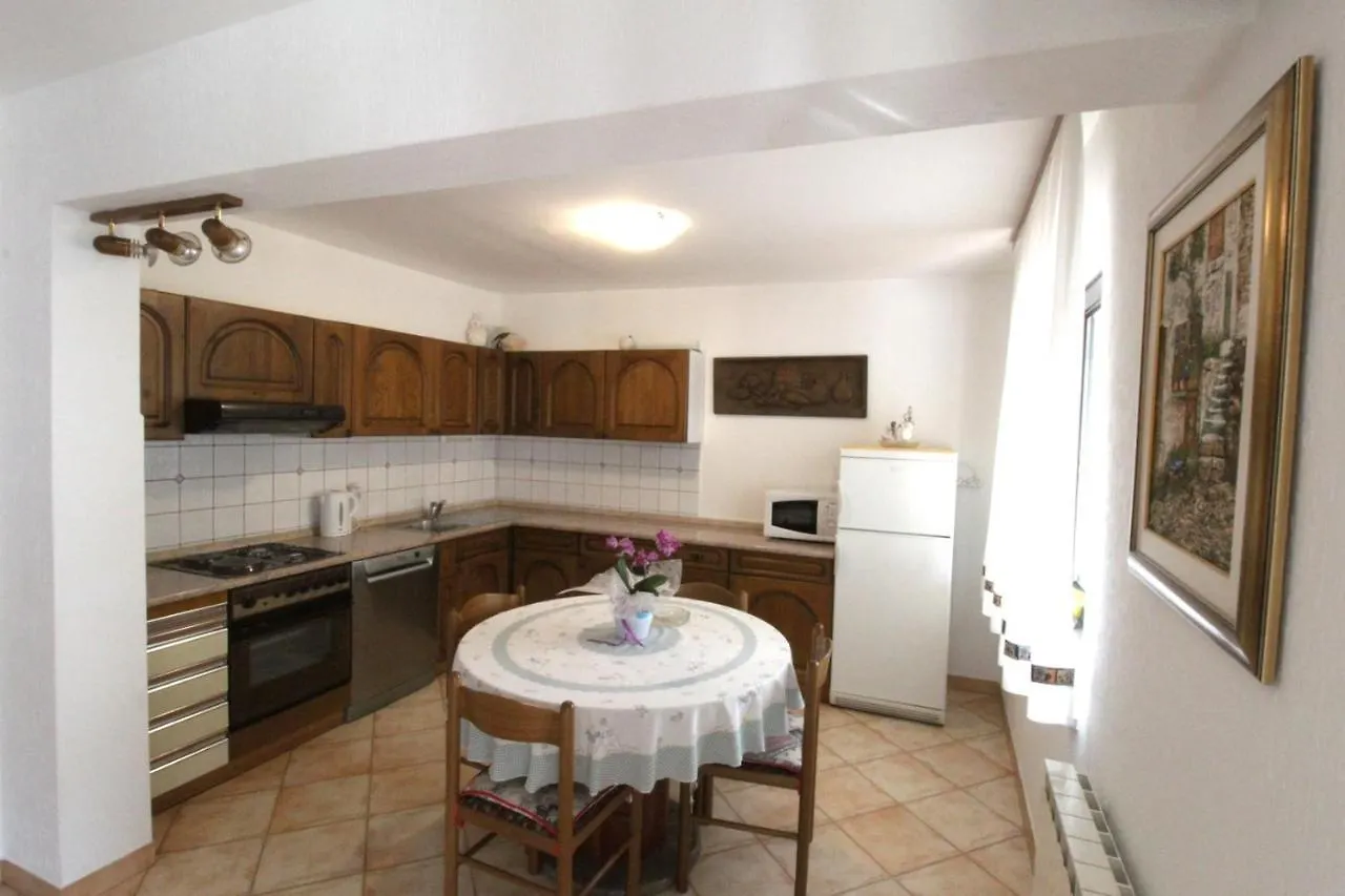Apartments Noel Zambratija  Zambratija (Istria)